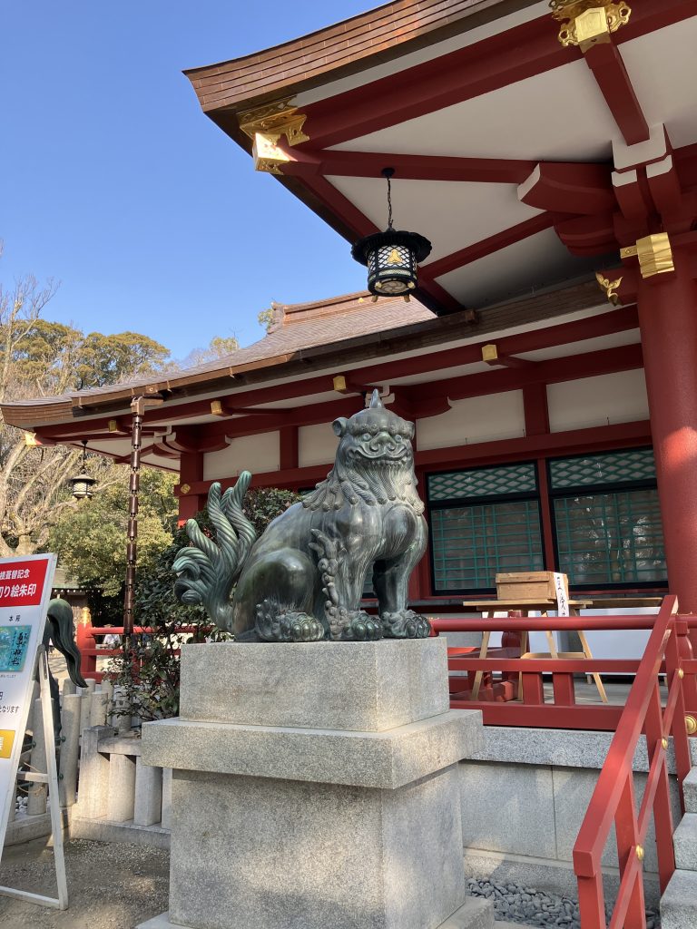 狛犬
komainu